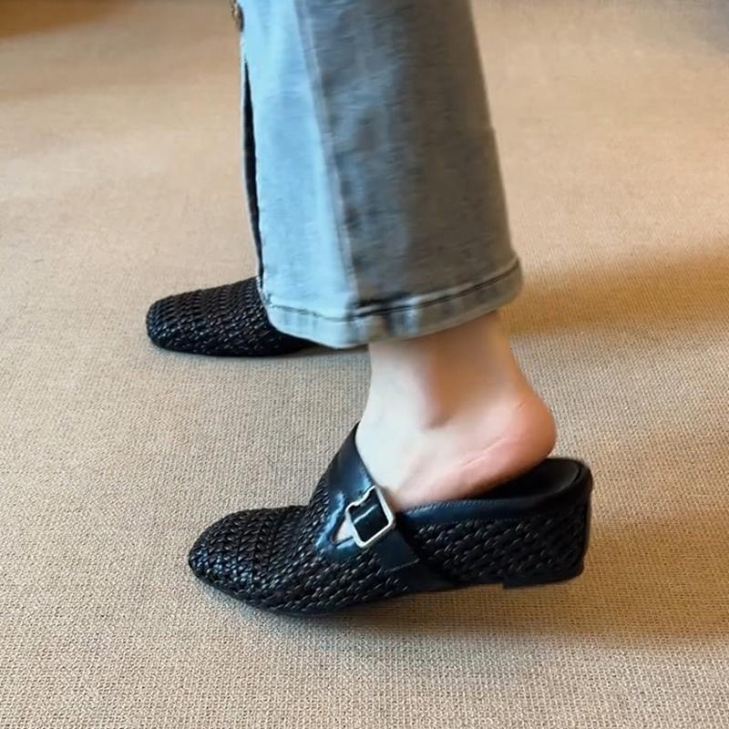 U2J3QA7AYU_2.jpg